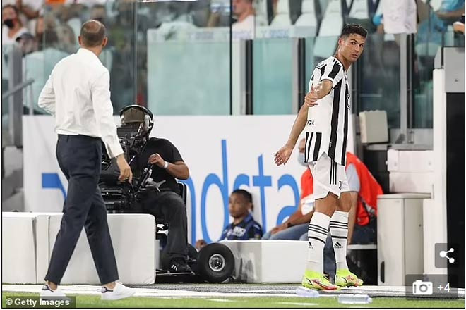 Ronaldo sắp nói lời tạm biệt HLV Massimiliano Allehgri.