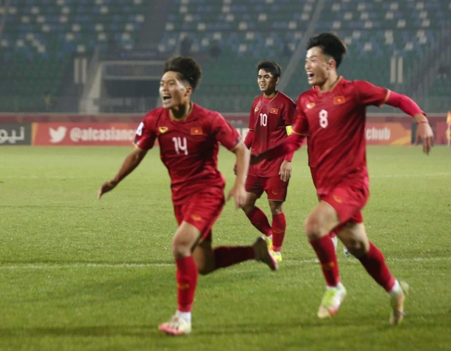 U20 Việt Nam sáng cửa vào tứ kết sau trận thắng Qatar.