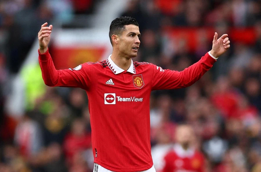 Ronaldo chưa tìm được bến đỗ mới sau khi rời Man United.