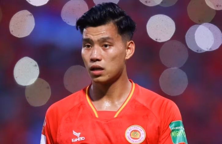 Vũ Văn Thanh nhận án phạt nặng sau những sai phạm ở vòng 17 V-League.