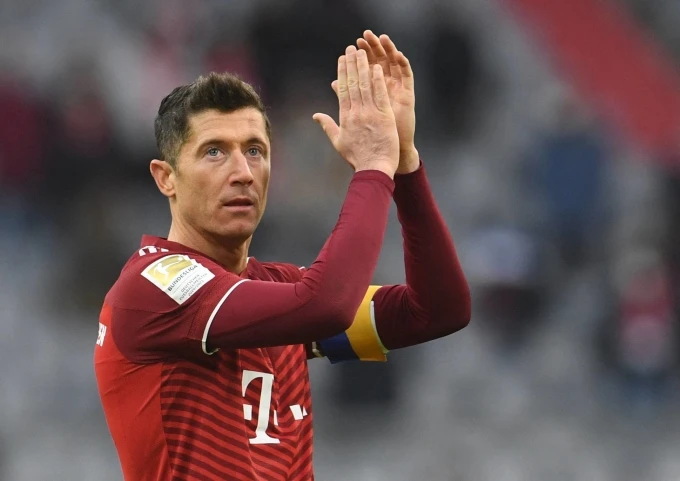 Tham vọng chiêu mộ Lewandowski của Barca gần như đổ vỡ. Ảnh: Reuters.