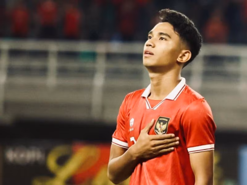 Tài năng trẻ người Indonesia Marselino Ferdinan sang Bỉ thử việc.