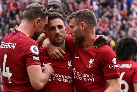 Liverpool mất trụ cột ở trận đại chiến Fulham tối nay.
