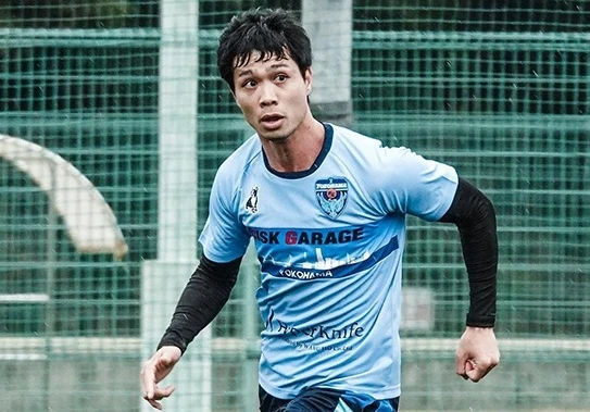 Công Phượng chịu cảnh thất sủng ở Yokohama FC.