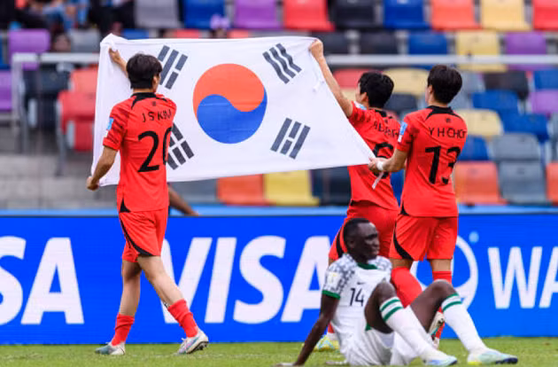U20 Hàn Quốc vào bán kết U20 World Cup 2023 sau chiến thắng trước Nigeria.
