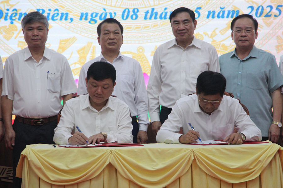 UBND tỉnh Điện Biên và Đại học Thái Nguyên ký kết biên bản ghi nhớ hợp tác. tl-phan-hieu-dh-thai-nguyen-1.jpg