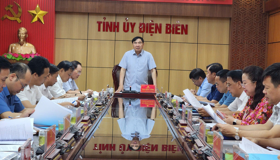 Ông Phạm Quốc Cường phát biểu trong cuộc họp báo cáo tiến độ thành lập Phân hiệu Đại học Thái Nguyên tại Điện Biên. z6667501484639-084a7e185c906db3163483ec75244ac2.jpg