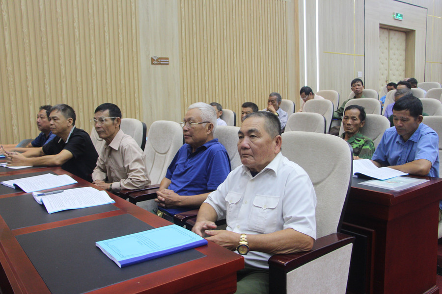 Đội ngũ người có uy tín tham gia hội nghị tập huấn để nâng cao kiến thức, kỹ năng tuyên truyền, vận động trong vùng đồng bào dân tộc thiểu số. img-6678.jpg