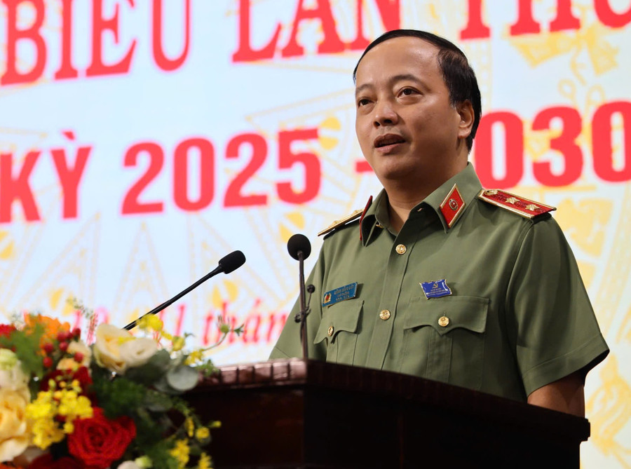Trung tướng Đặng Hồng Đức phát biểu tại Đại hội. dai-hoi-ca-3.jpg
