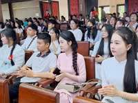 Các thí sinh về dự Kỳ thi Kỳ thi Đánh giá năng lực các môn năng khiếu khối M và N đợt 2 năm 2026.