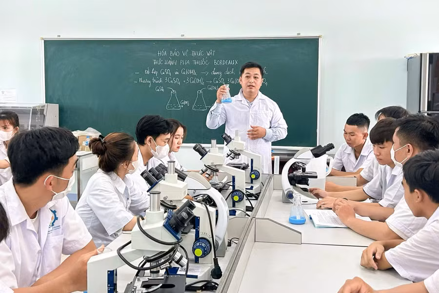 dai hoc Kien Giang 2.jpg