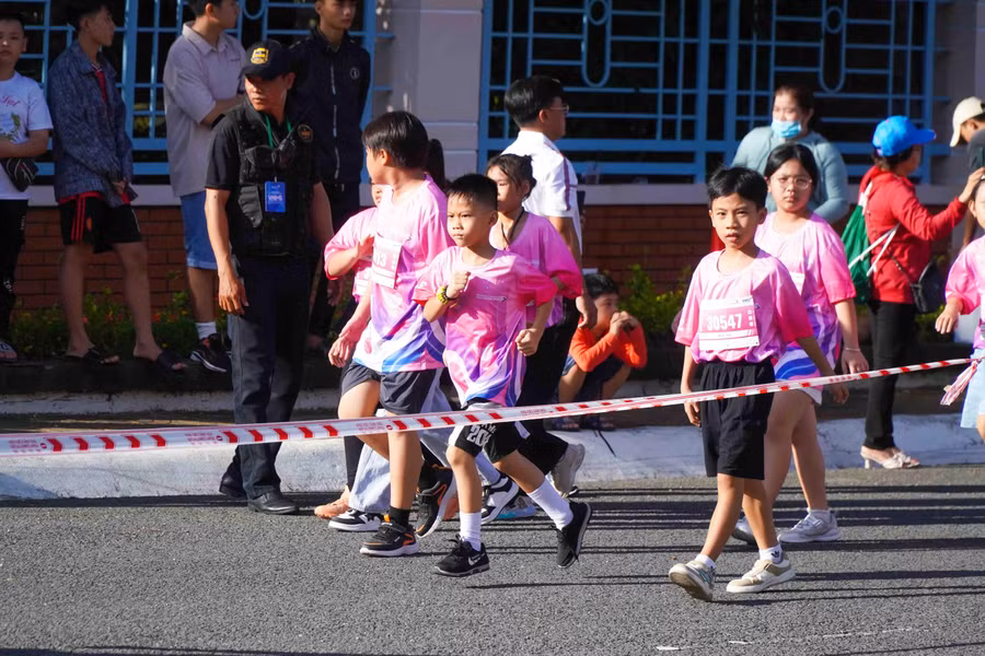 giai marthon hau giang (14).jpg