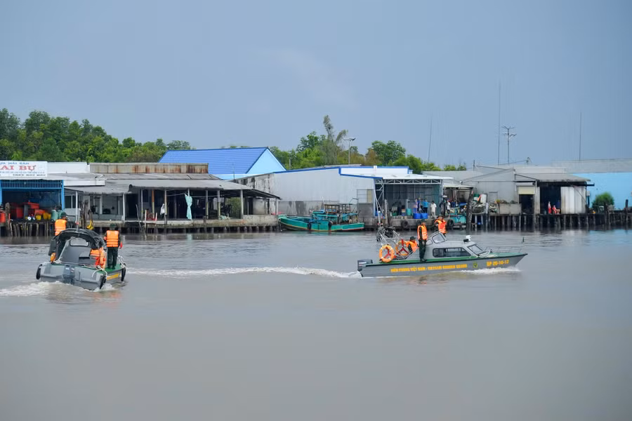 kien giang bão.jpg
