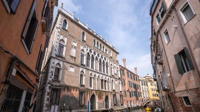 Cung điện Ca' Giustinian Faccanon - không gian trưng bày riêng của dự án mỹ thuật đến từ Việt Nam.