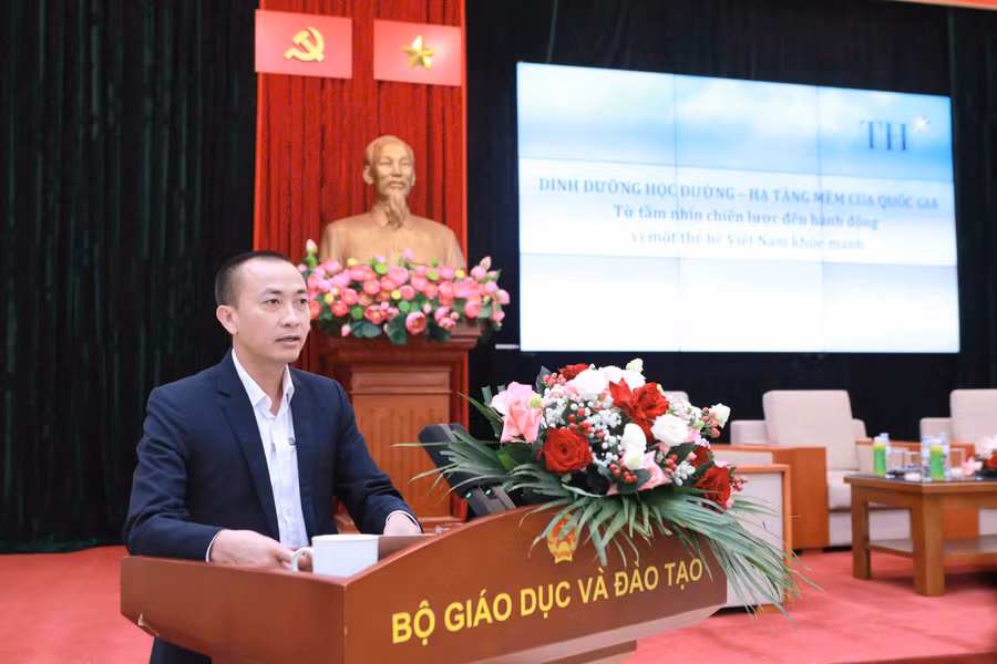 ong-quyen-th.jpg