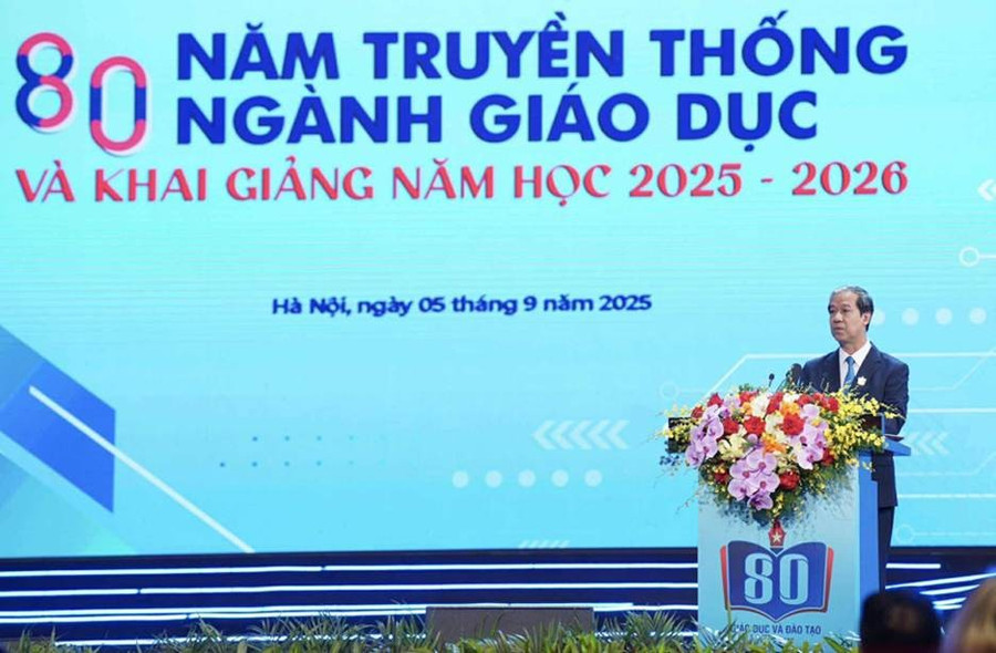 Bộ trưởng Nguyễn Kim Sơn phát biểu đáp từ tại buổi lễ. 541281629-1693205214678423-4814859069707443137-n.jpg
