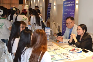 Hội thảo mở ra nhiều cơ hội học tập và phát triển nghề nghiệp bền vững cho sinh viên Việt Nam tại Hàn Quốc.