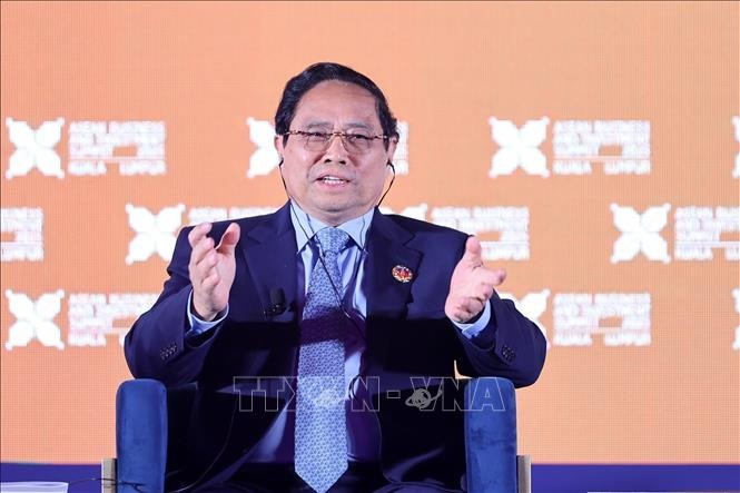 Thủ tướng Phạm Minh Chính tham dự Phiên Đối thoại Cấp cao tại Hội nghị Thượng đỉnh Kinh doanh và Đầu tư ASEAN (ABIS). Ảnh: Dương Giang/TTXVN Thủ tướng Phạm Minh Chính tham dự Phiên Đối thoại Cấp cao tại Hội nghị Thượng đỉnh Kinh doanh và Đầu tư ASEAN (ABIS). Ảnh: Dương Giang/TTXVN