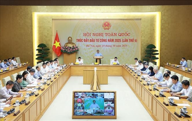 Hội nghị toàn quốc lần thứ 4 về thúc đẩy đầu tư công năm 2025. Ảnh: Dương Giang/TTXVN Hội nghị toàn quốc lần thứ 4 về thúc đẩy đầu tư công năm 2025. Ảnh: Dương Giang/TTXVN