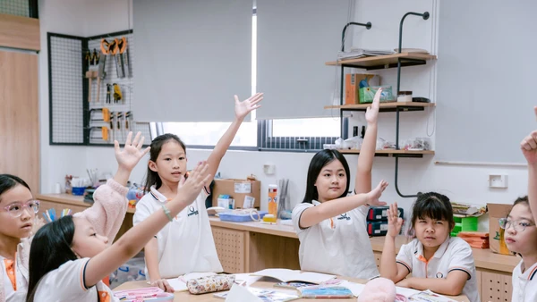 Bộ GD&ĐT xin ý kiến góp ý chương trình chỉnh sửa một số môn học