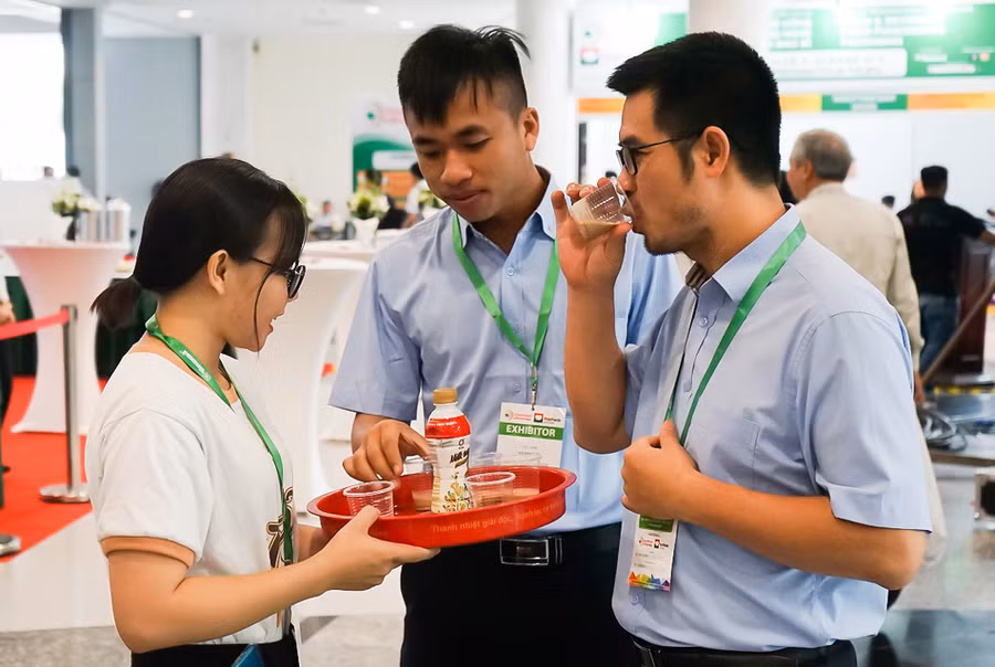 Chuỗi hoạt động giới thiệu sản phẩm của Tân Hiệp Phát tại triển lãm sẽ diễn ra từ nay đến hết ngày 10/08/2019 Chuỗi hoạt động giới thiệu sản phẩm của Tân Hiệp Phát tại triển lãm sẽ diễn ra từ nay đến hết ngày 10/08/2019