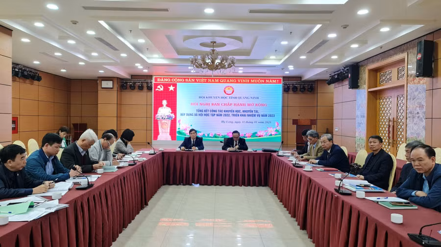 Quang cảnh hội nghị.