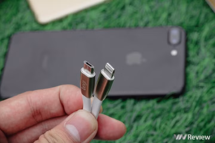 4 giải pháp khắc phục khi iPhone không nhận sạc ảnh 4 4 giải pháp khắc phục khi iPhone không nhận sạc ảnh 4