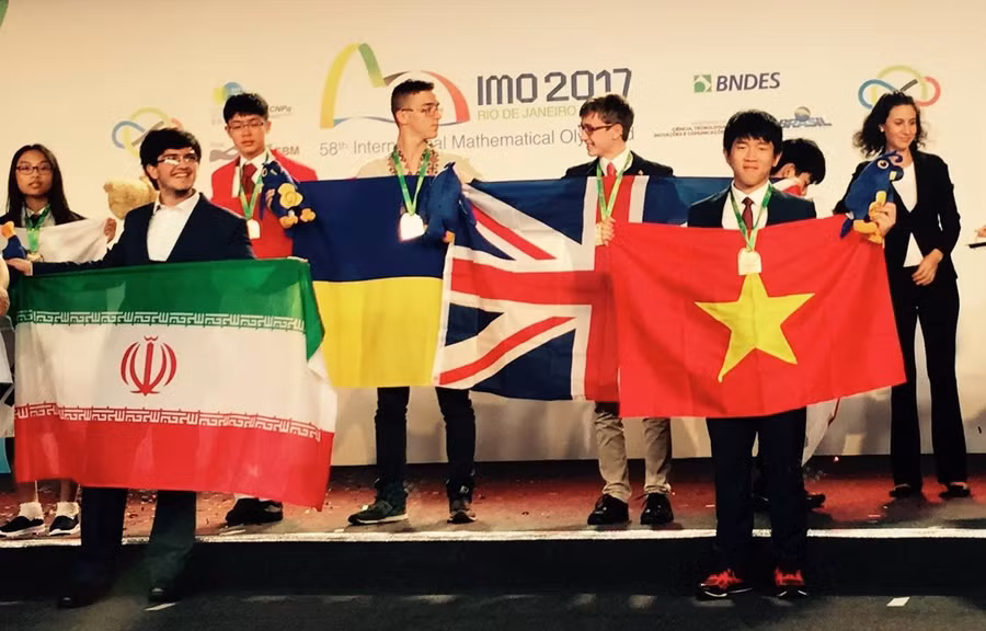 Chuyện chàng "thủ khoa" của Olympic Toán quốc tế