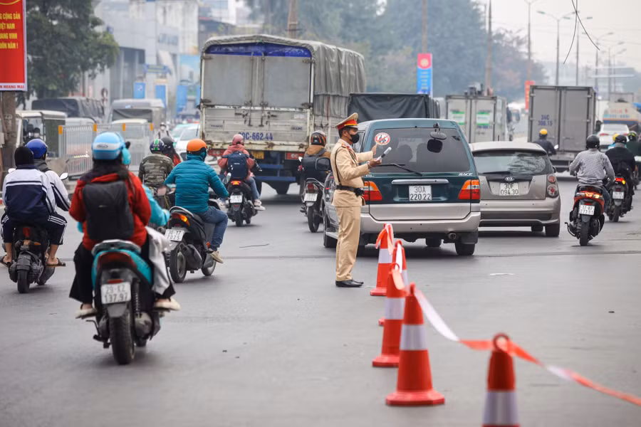 CSGT làm nhiệm vụ dịp Tết Dương lịch 2024.