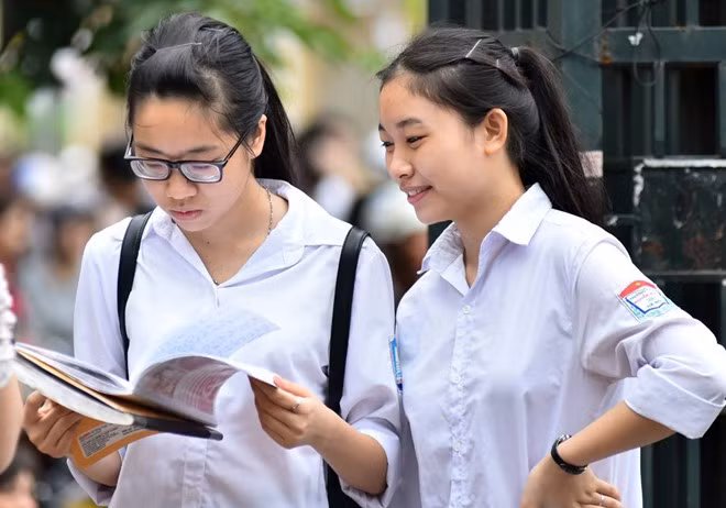 Gợi ý đáp án đề tham khảo thi vào 10 THPT Hà Nội