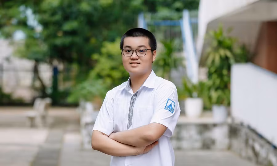 Nguyễn Hoàng Minh Quân, học sinh lớp 9 hệ THCS, Trường THPT Hà Nội - Amsterdam. 