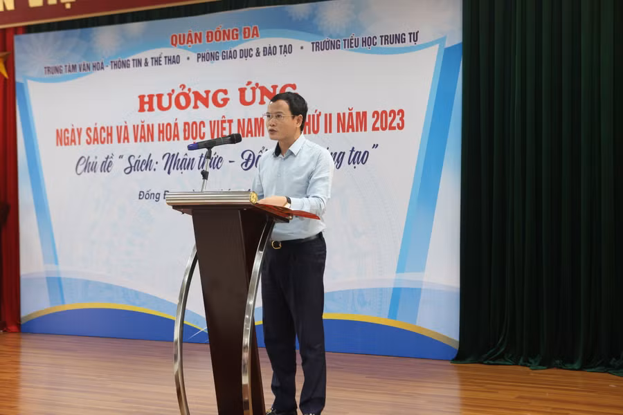 Ông Nguyễn Thanh Tùng, Phó Chủ tịch UBND quận Đống Đa phát biểu.