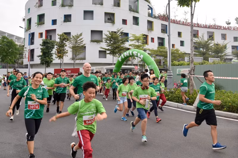 Hào hứng với cự li chạy ngắn 1,7 km Hào hứng với cự li chạy ngắn 1,7 km