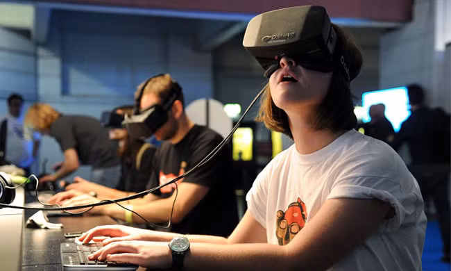 6 ứng dụng thiết thực của VR khi được áp dụng trong cuộc sống