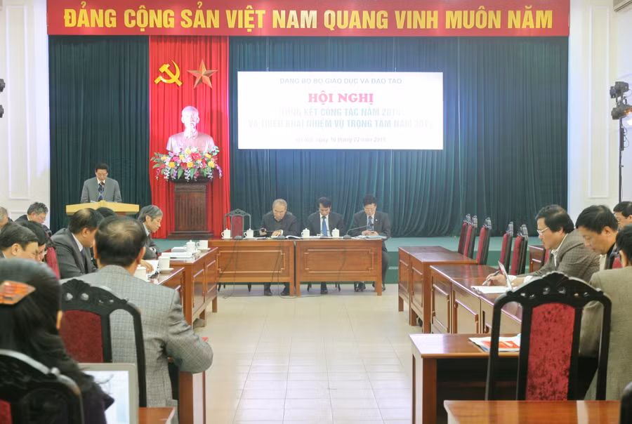 Quang cảnh hội nghị