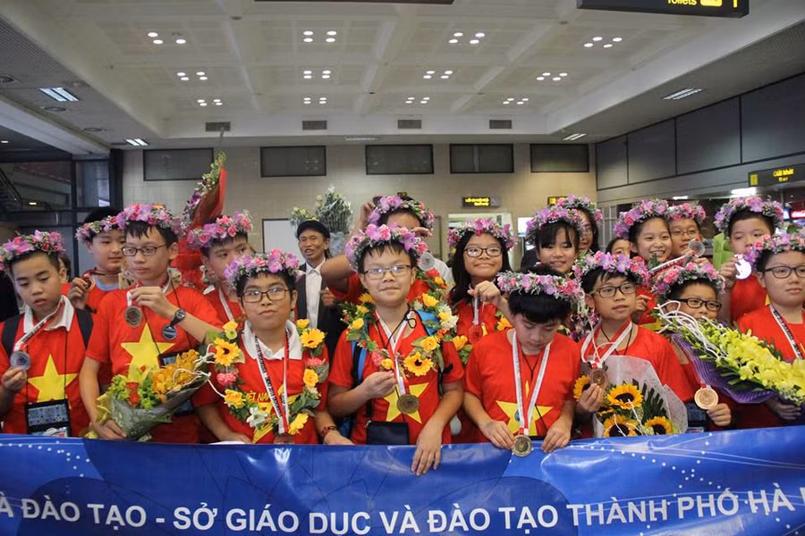 Học sinh Hà Nội đạt thành tích cao tại IMSO 2018