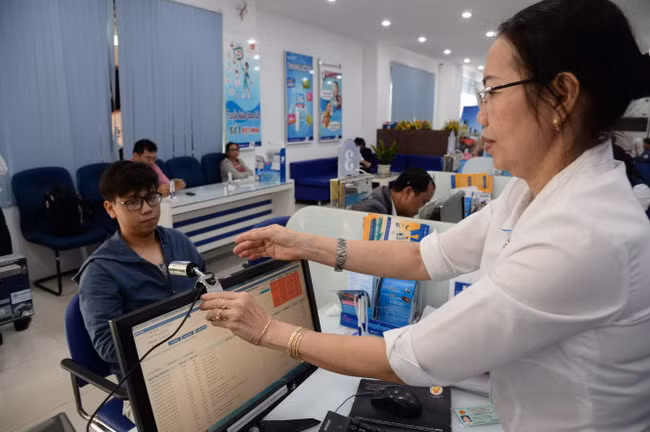 Chưa nhận được tin nhắn của nhà mạng, thuê bao chưa cần đi nộp ảnh chân dung