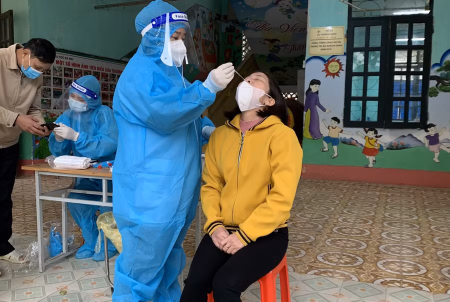Xét nghiệm Covid-19 đảm bảo công tác phòng chống dịch trường học.