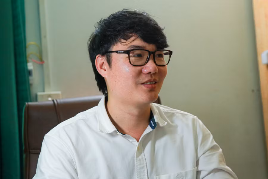 Thầy Lê Hồng Hà, Phó Hiệu trưởng Trường phổ thông quốc tế Kinh Bắc chia sẻ về chương trình tiếng Anh.