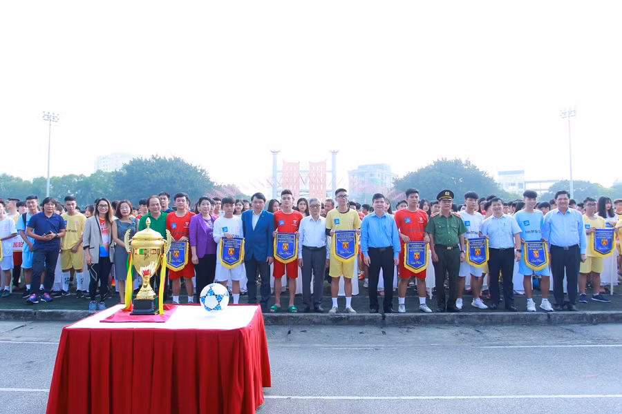 Mùa giải lần thứ 18 đạt con số kỷ lục với 91 trường tham gia giải