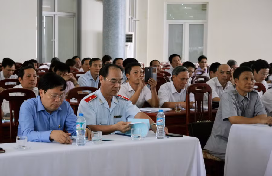 Các đại biểu tham dự hội nghị