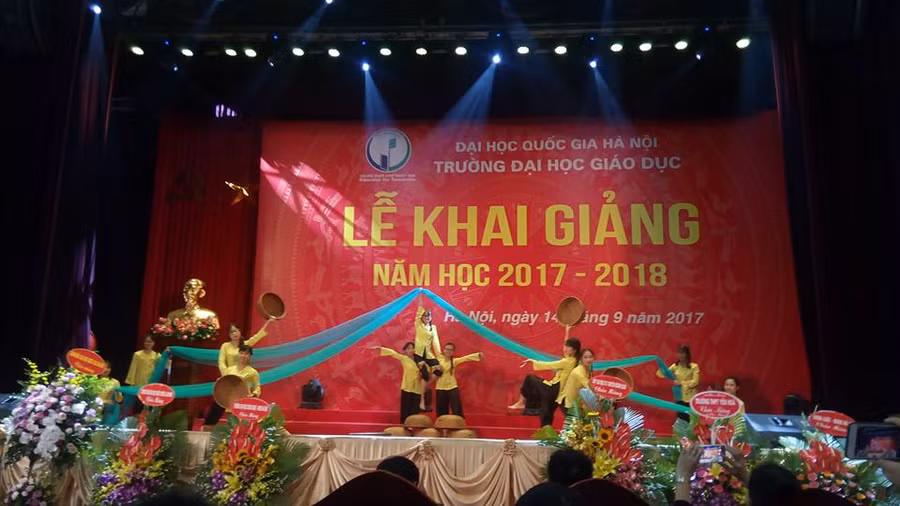 “Nhúng” sinh viên sư phạm vào môi trường học thuật