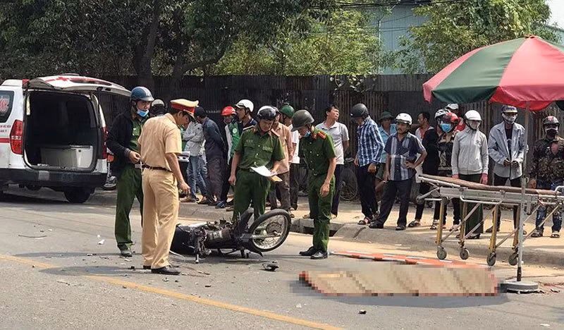 Tai nạn giao thông tháng 4/2019 tăng cả 3 tiêu chí, 665 người không thể về nhà.