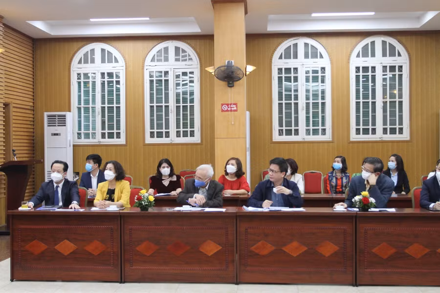 Hội đồng xét duyệt giải thưởng “Nhà giáo Hà Nội tâm huyết, sáng tạo” lần thứ 5 năm học 2020 – 2021