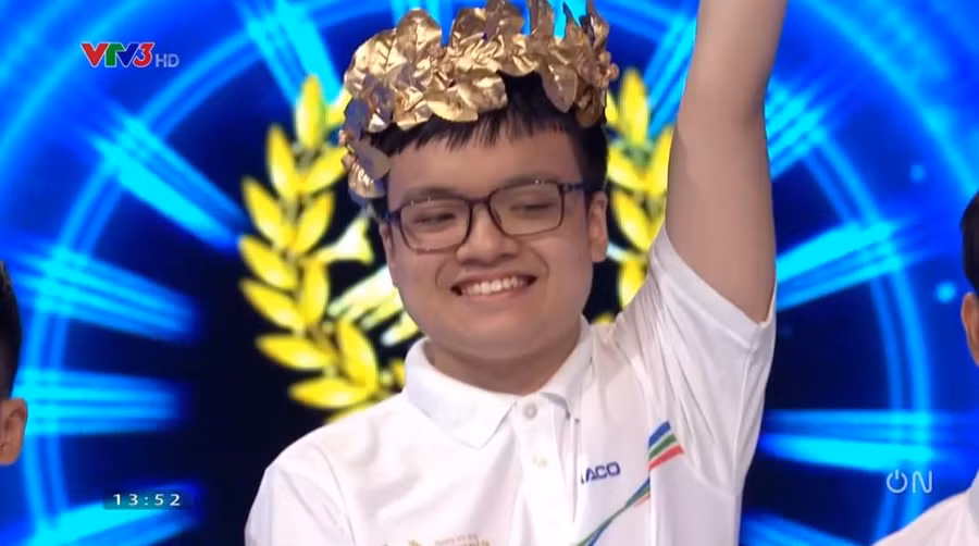 Đỗ Đức Anh (THPT chuyên Nguyễn Trãi, Hải Dương).
