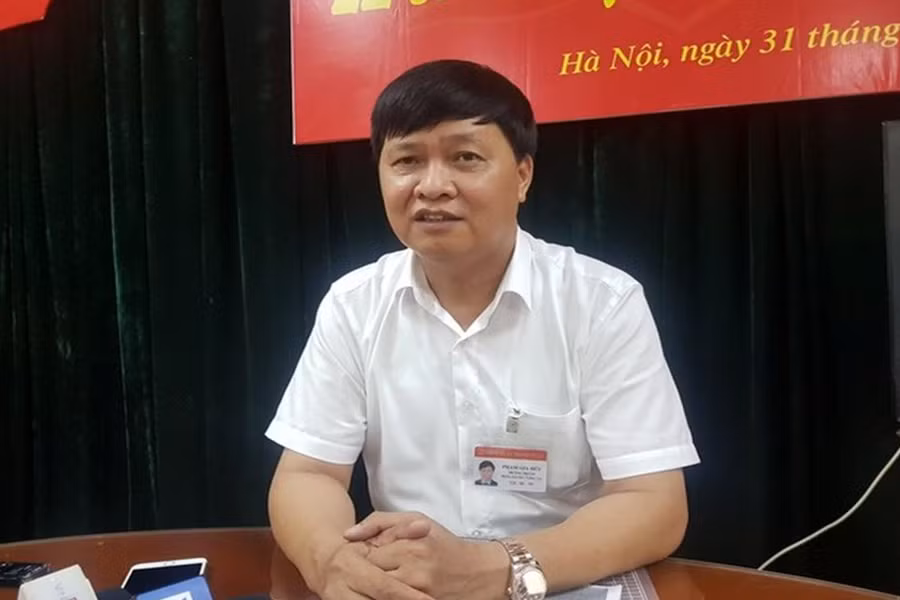 Ông Phạm Gia Hữu- Trưởng Phòng GD&ĐT quận Thanh Xuân cung cấp thông tin cho báo chí chiều 9/9.