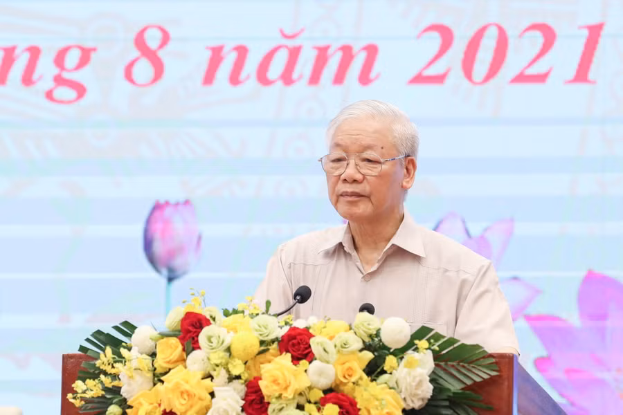 Tổng bí thư Nguyễn Phú Trọng phát biểu chỉ đạo tại hội nghị