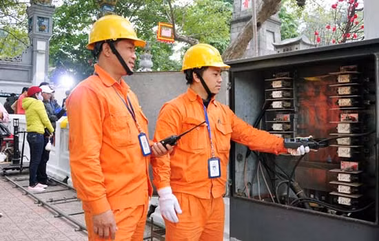 Hà Nội bảo đảm cấp điện phục vụ các kì thi tuyển sinh