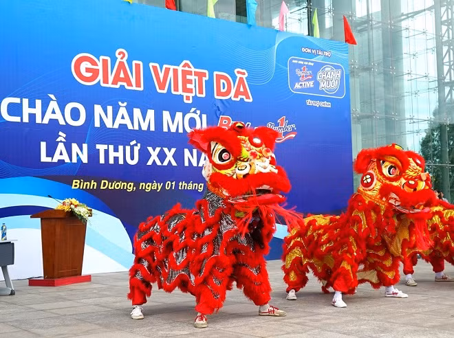 Giải Việt dã Chào năm mới diễn ra thường niên vào mỗi dịp đầu năm mới