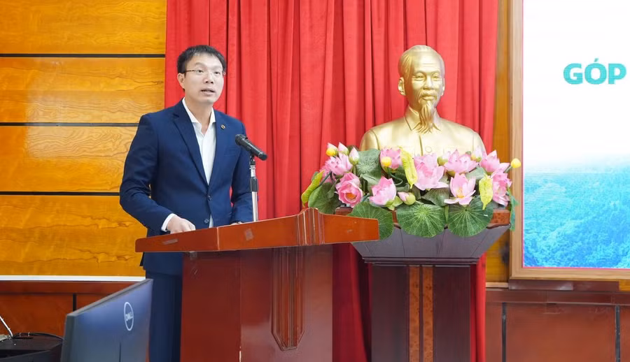 TS. Đoàn Trung Kiên - Hiệu trưởng Trường ĐH Luật Hà Nội góp ý tại Hội thảo góp ý Dự thảo Luật Đất đai sửa đổi.